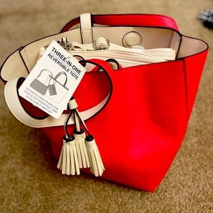 collection18 3 in 1 Reversible tote melon, white wristlet & Drop in bag